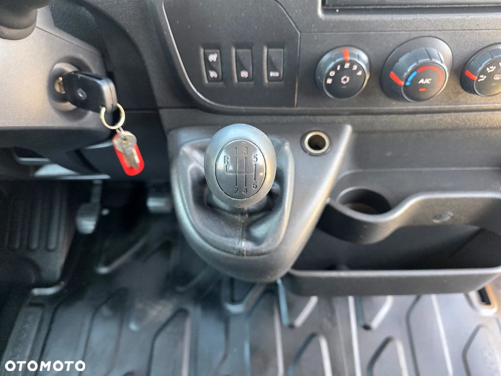 Renault MASTER 2,3 DCI 145 KONNA DOKA BRYGADÓWKA 7 OSOBOWA 3,2M SKRZYNIA KLIMA WEBASTO KAMERA 121T/KM PRZEBIEGU GWARANCJA BLIŻNIAKI DO 3,5T - 29