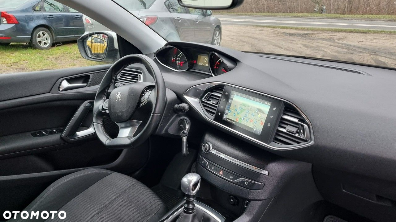 Peugeot 308 - 21