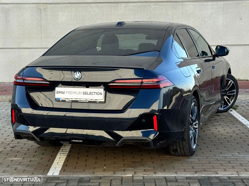 BMW i5 eDrive40 Pack Desportivo M - 4