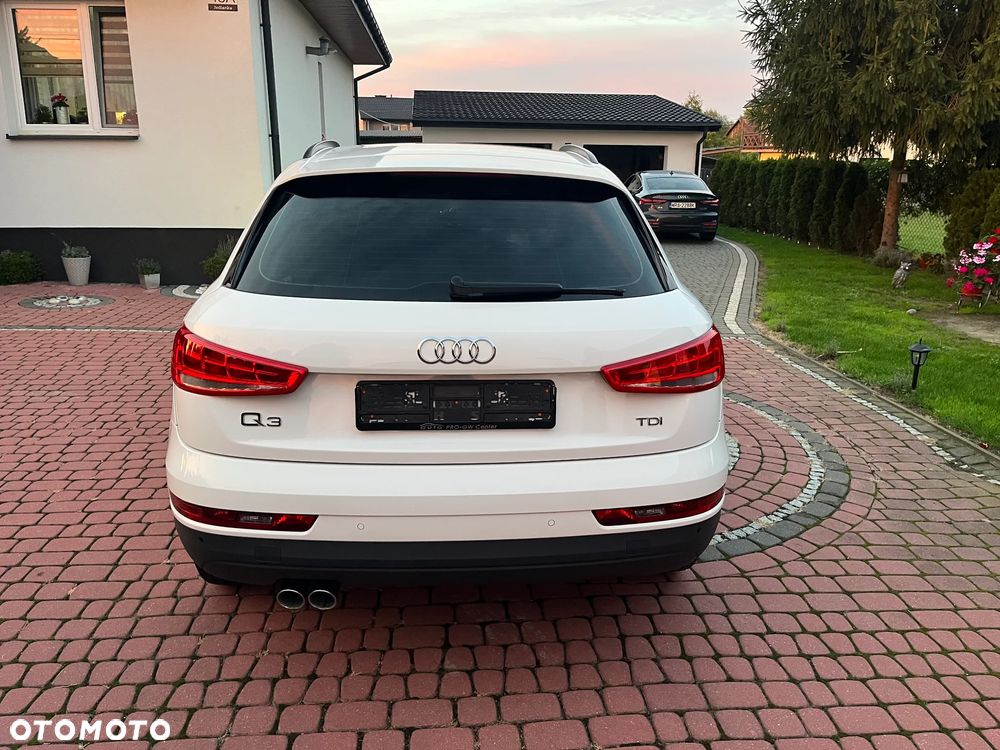Audi Q3 2.0 TDI Sport - 8