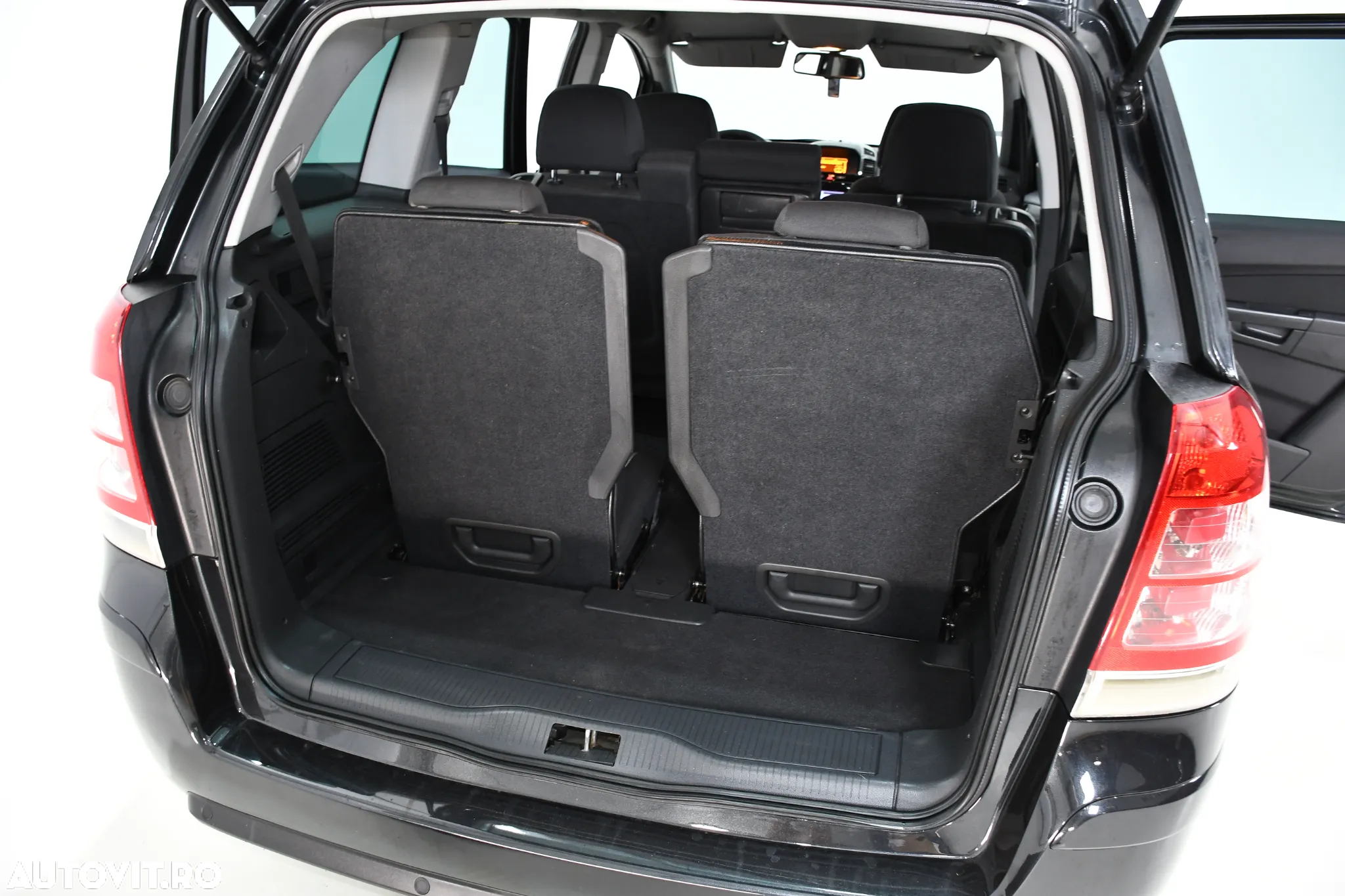 Opel Zafira 1.7 CDTI - 8