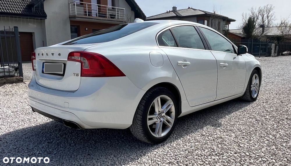 Volvo S60 2.5 T5 - 7