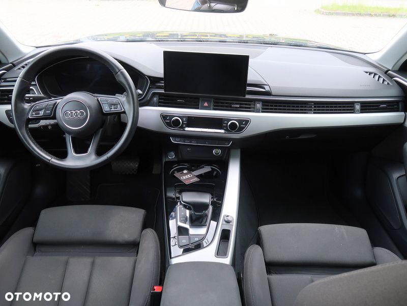 Audi A4 Limousine 35 TFSI mHEV Advanced S tronic - 10