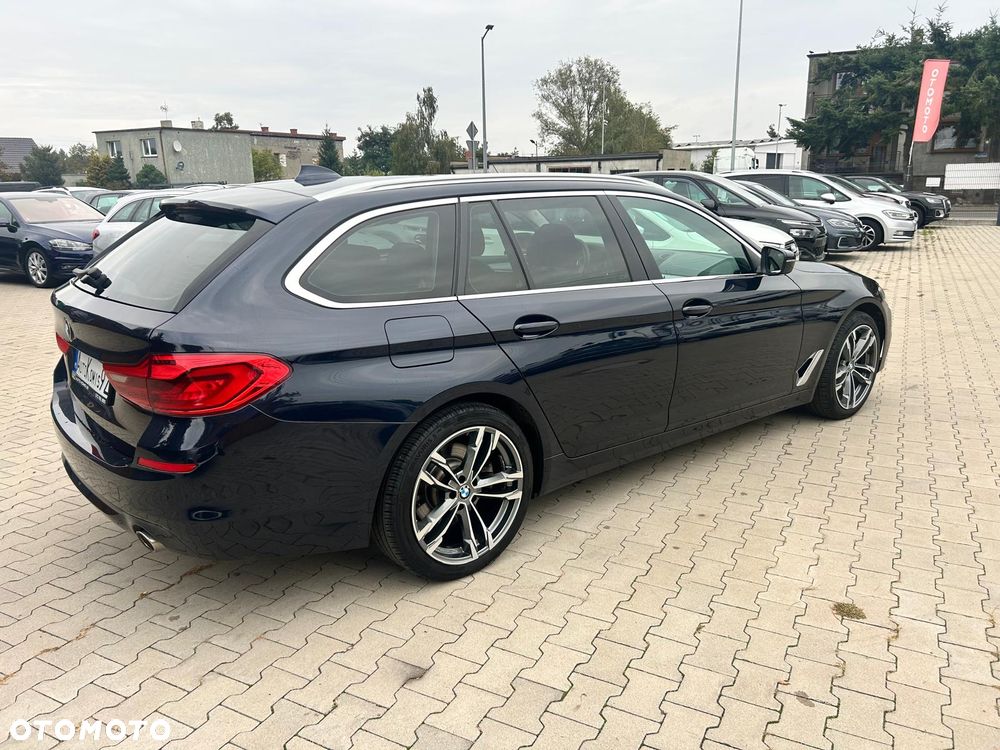 BMW Seria 5 520d - 7