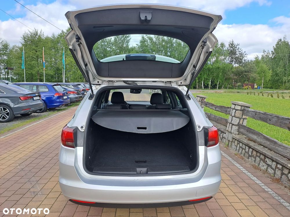 Opel Astra - 13