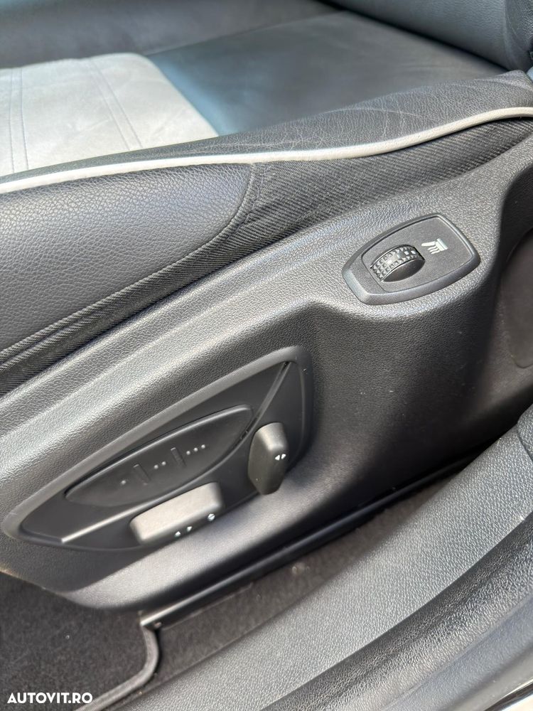 Renault Megane ENERGY dCi 110 Start & Stop Bose Edition - 16