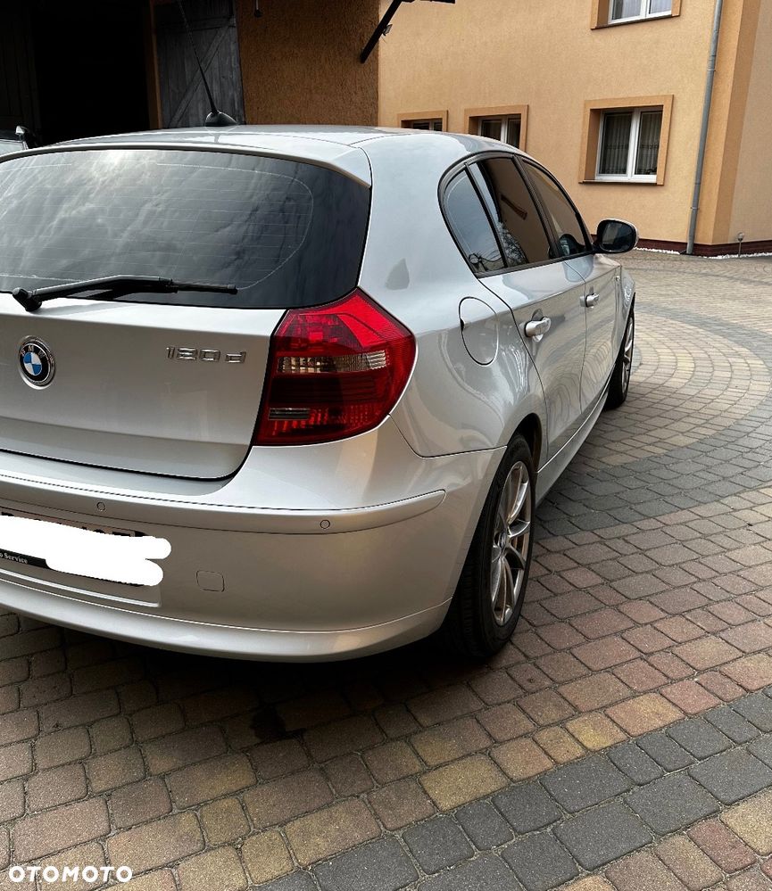 BMW Seria 1 120d DPF - 4