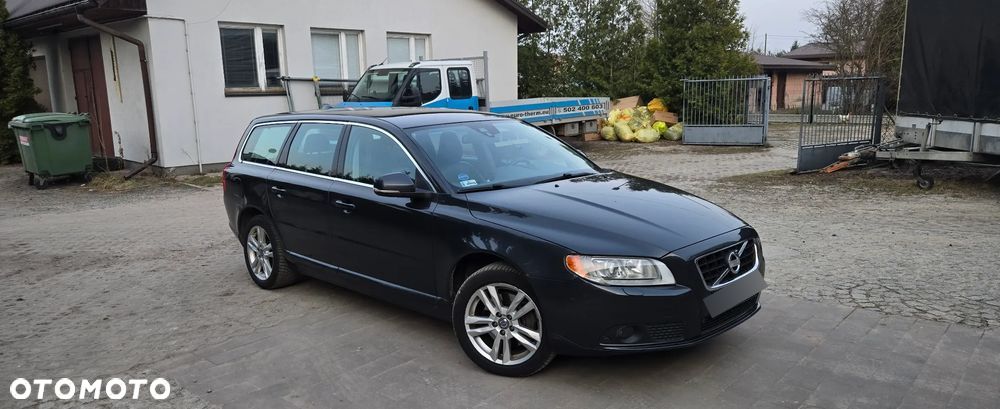 Volvo V70 - 1