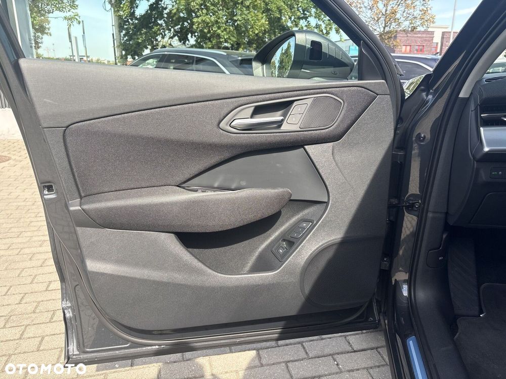 Audi Q3 Sportback - 11