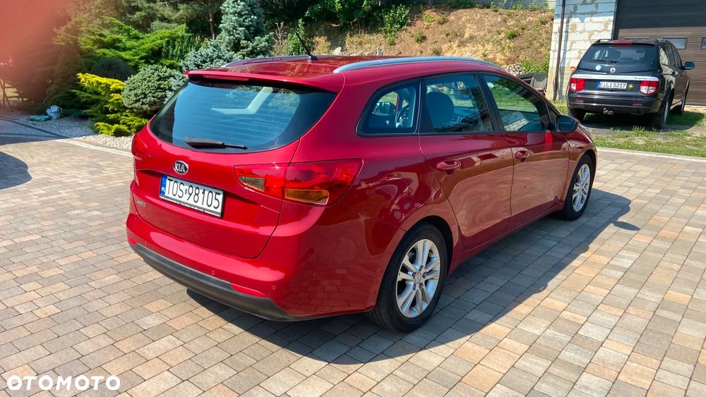 Kia Ceed - 21