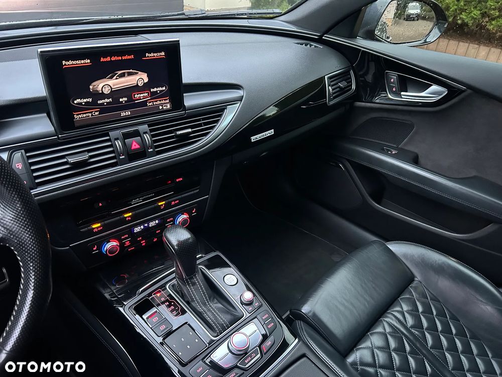 Audi A7 Sportback - 17