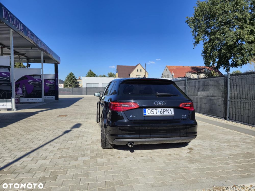 Audi A3 Sportback 1.6 TDI ultra Attraction - 15
