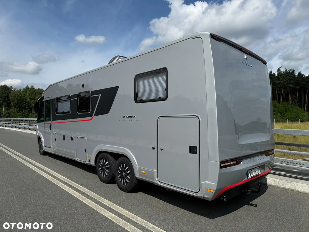 Adria Supersonic 890 LC - 4