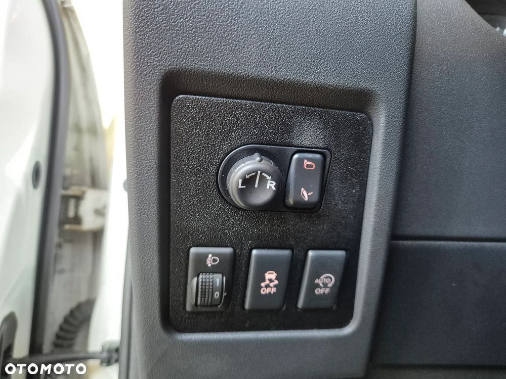 Nissan Qashqai - 23