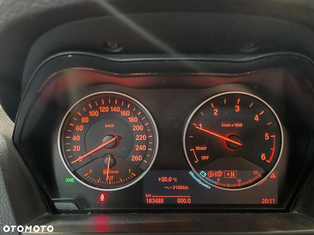 BMW Seria 1 116d EfficientDynamics Edition Urban Line - 12