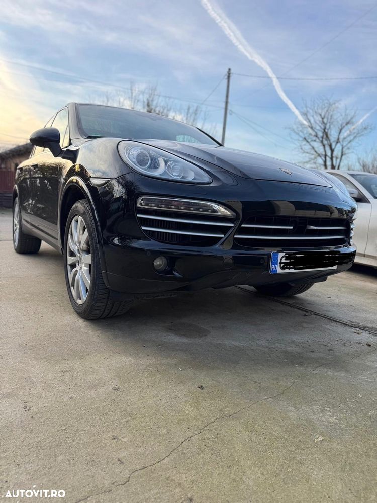 Porsche Cayenne - 5