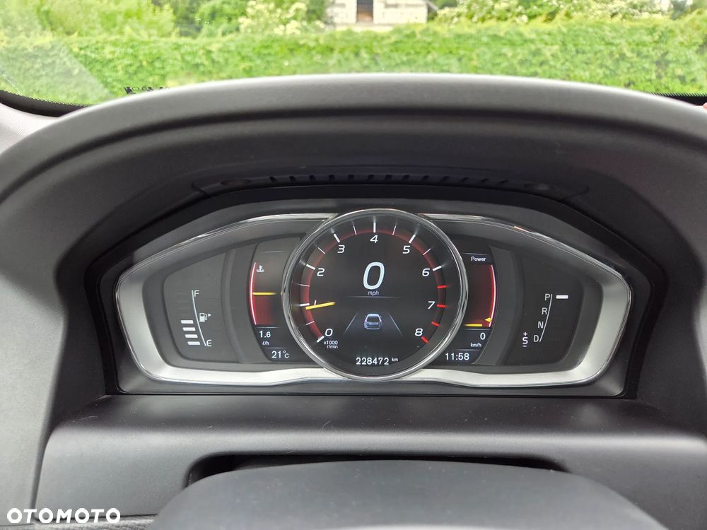Volvo XC 60 T6 AWD Geartronic Summum - 14