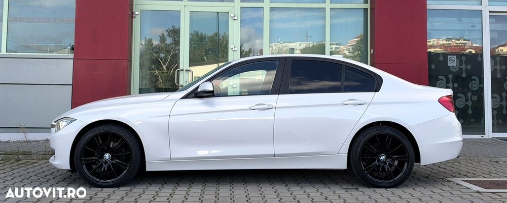 BMW Seria 3 - 24