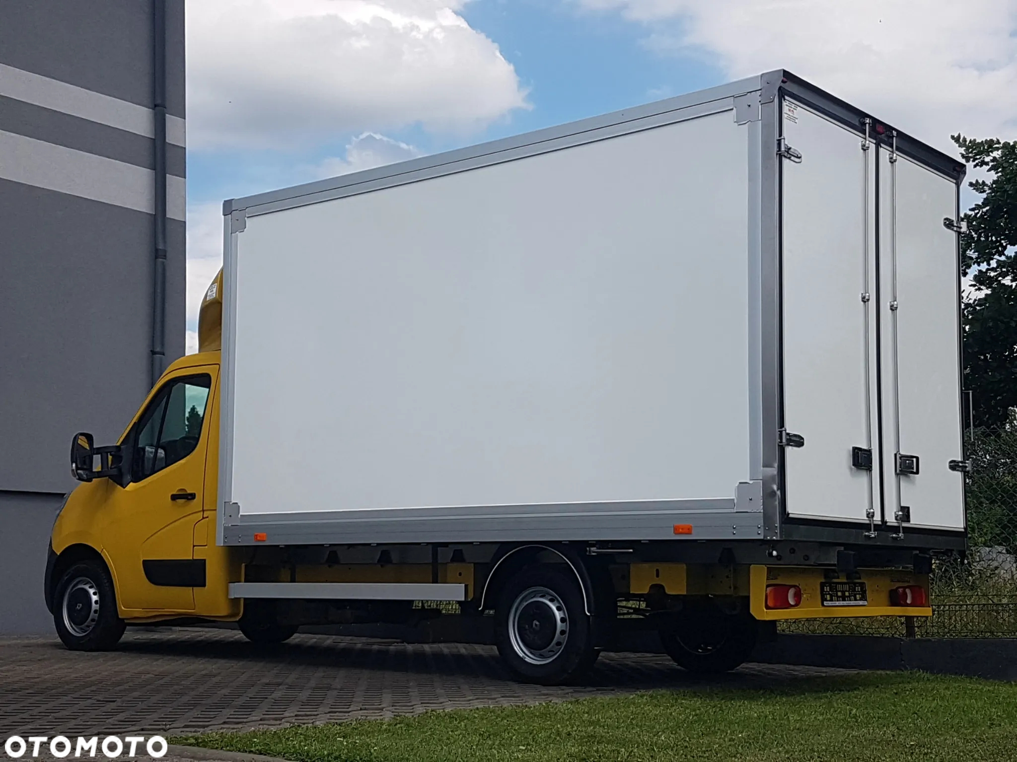 Renault MASTER KONTENER 8EP 4,21x2,23x2,22 KLIMA KRAJOWY MANUAL  6-BIEGÓW - 27