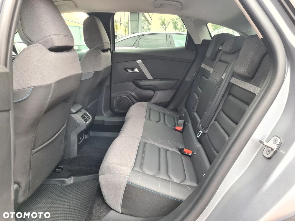 Citroën C4 1.2 PureTech Shine S&S - 11