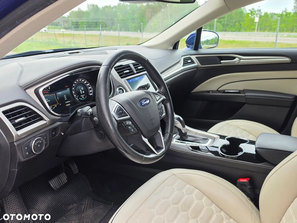 Ford Mondeo Vignale 2.0 EcoBoost - 13