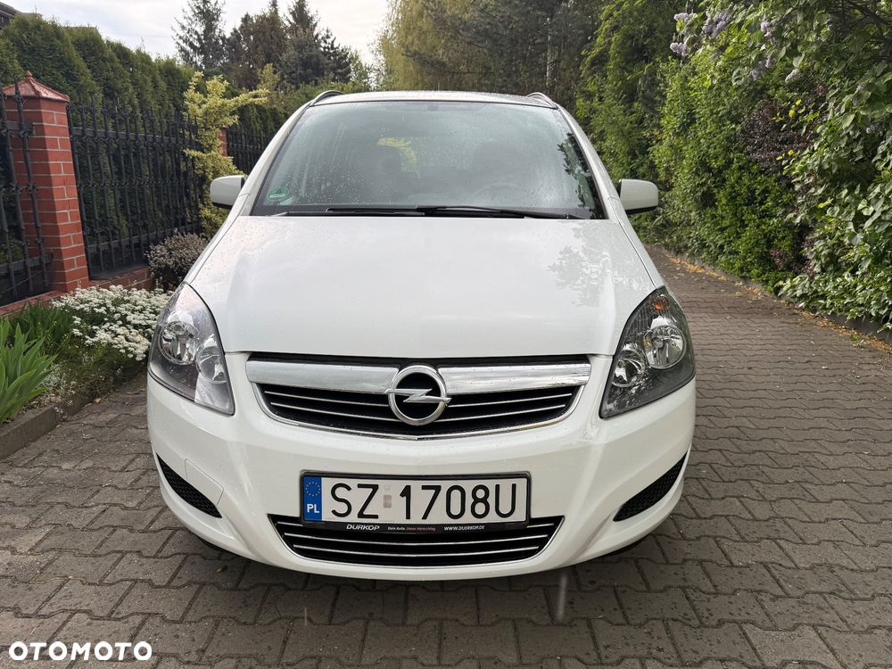 Opel Zafira 1.8 Family - 22