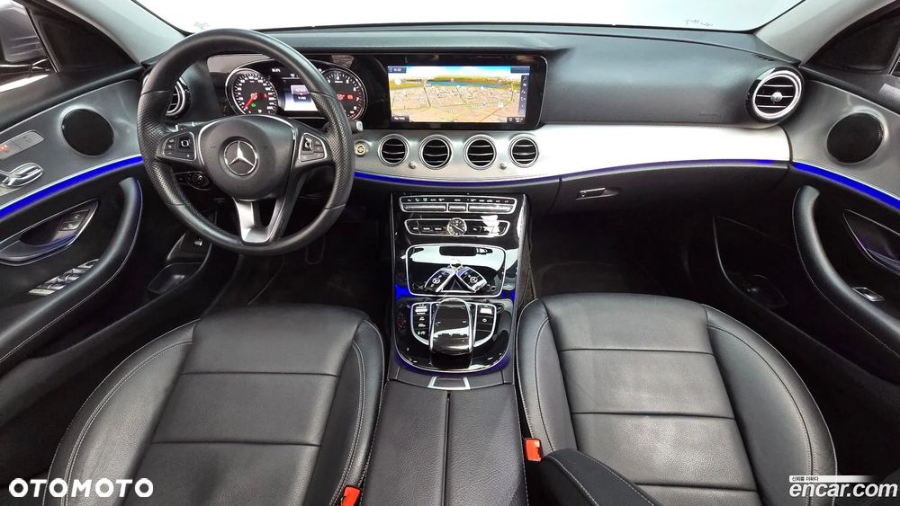 Mercedes-Benz Klasa E 200 9G-TRONIC Avantgarde - 7
