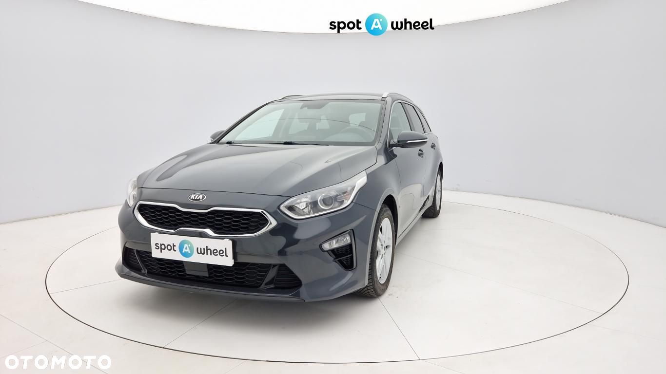 Kia Ceed - 1