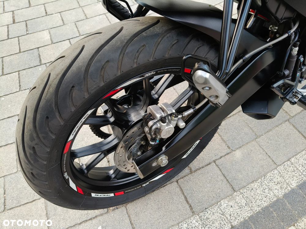 Aprilia Tuono - 20