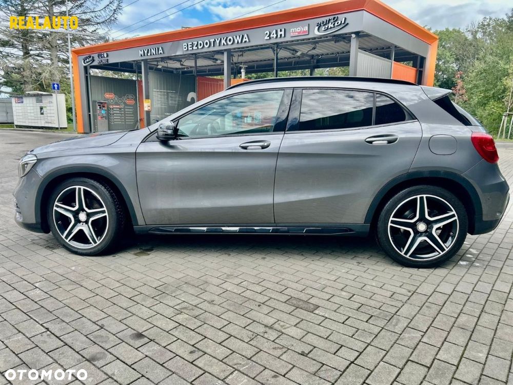 Mercedes-Benz GLA - 6