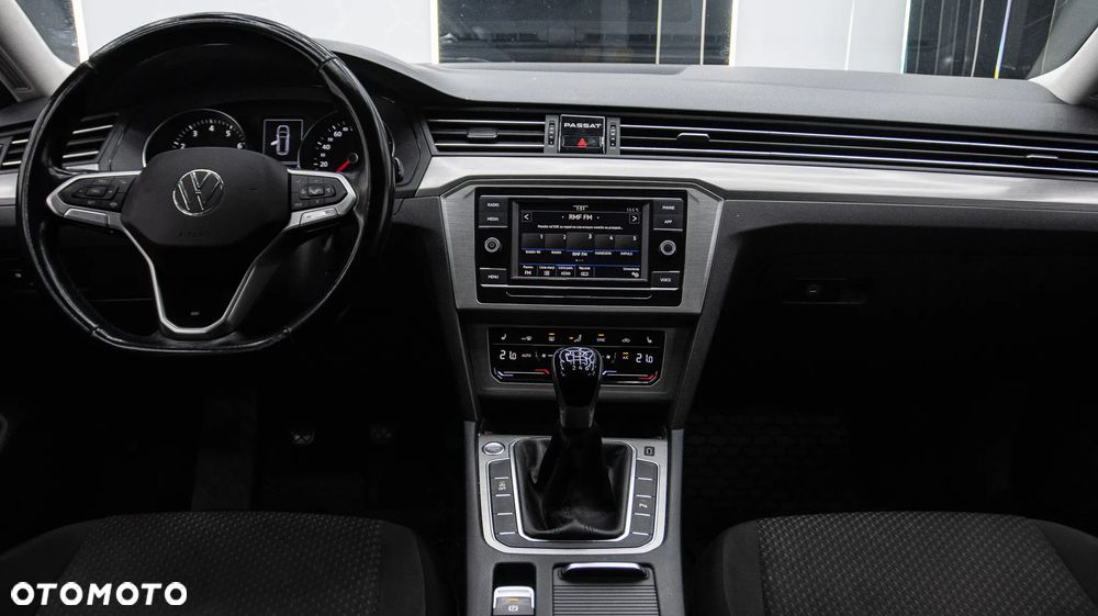 Volkswagen Passat Variant 1.5 TSI EVO Essence - 12