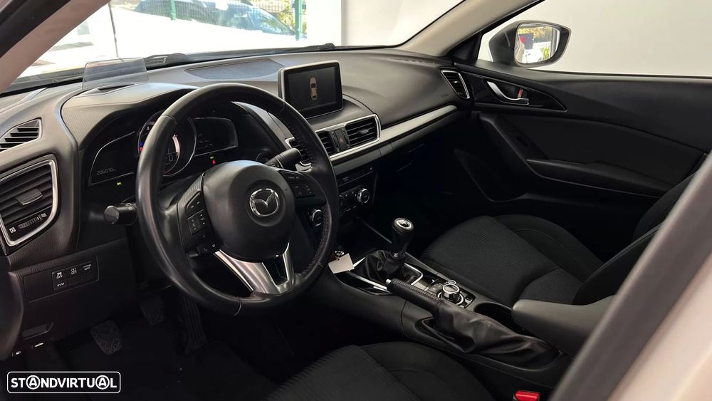 Mazda 3 1.5 Sky-D Excellence - 15