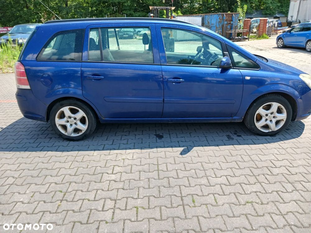 Opel Zafira B silnik 1.9 JTD Cdti 100 KM Z19DT 120 KM Z19DTL skrzynia biegów M32 drzwi maska zderzak klapa błotnik Z21B niebieskie niebieska turbina alternator maglownica pompa wspomagania sprężarka klimatyzacji sterownik stacyjka moduł silniczek panel przewód wiązka radio fotel szyba zwrotnica EGR przepustnica przepływomierz chłodnica pas wzmocnienie lusterko lampa reflektor halogen hak holowniczy belka sanki mcperson amortyzator sprężyna felga zwrotnica blenda mikrostyk kierownica mechanizm zamek zacisk hamulcowy jarzmo włącznik schowek lewarek wybierak osłona łapa poduszka NA CZĘŚCI wszystkie części - 9