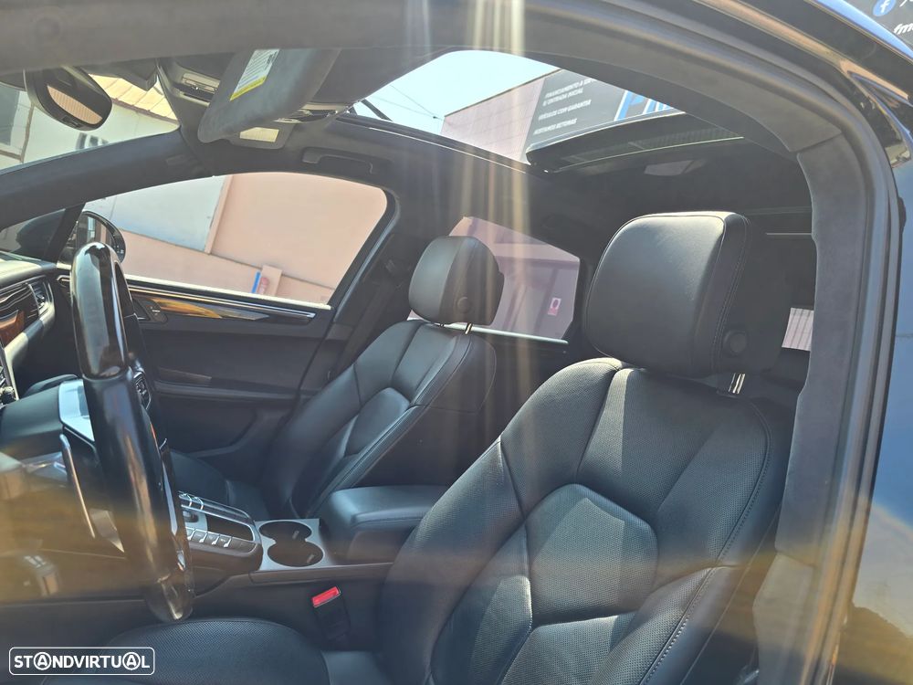 Porsche Macan Turbo PDK - 14