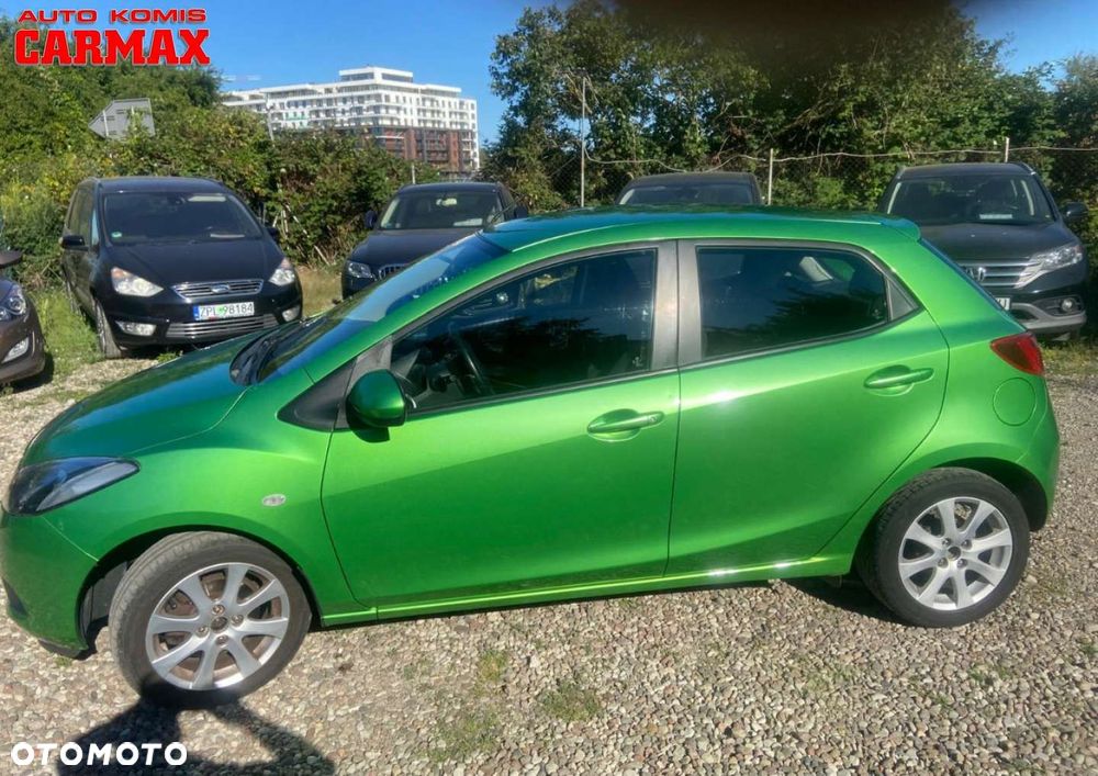 Mazda 2 - 5