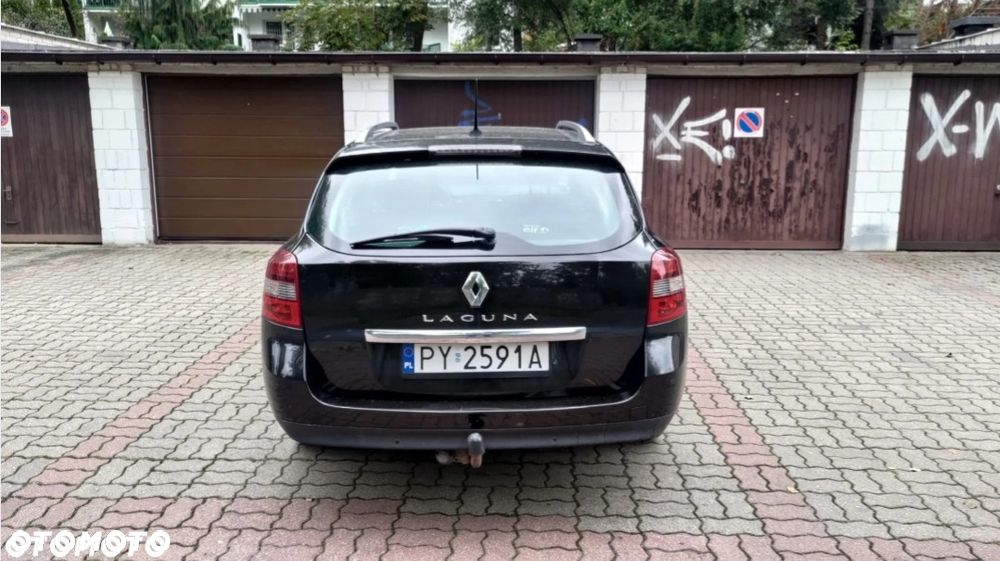 Renault Laguna dCi 110 FAP Dynamique - 9