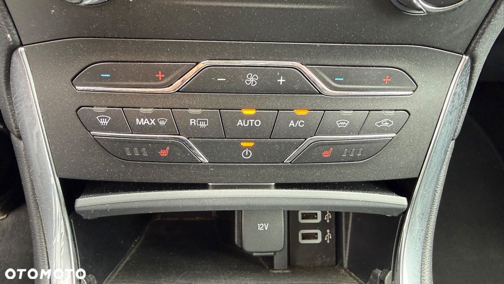 Ford S-Max 1.5 EcoBoost Titanium - 13