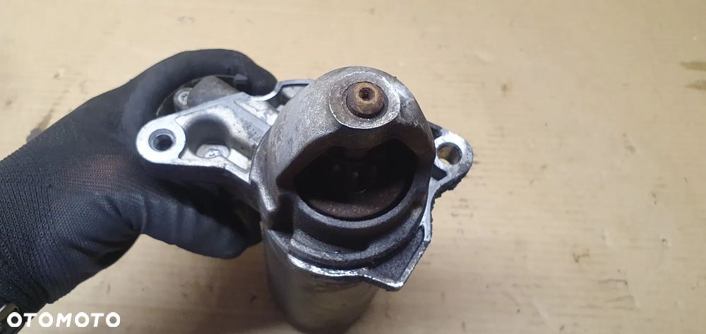 Rozrusznik starter silnika VW Phaeton 3.2 R32 0001115022 012911023C - 4