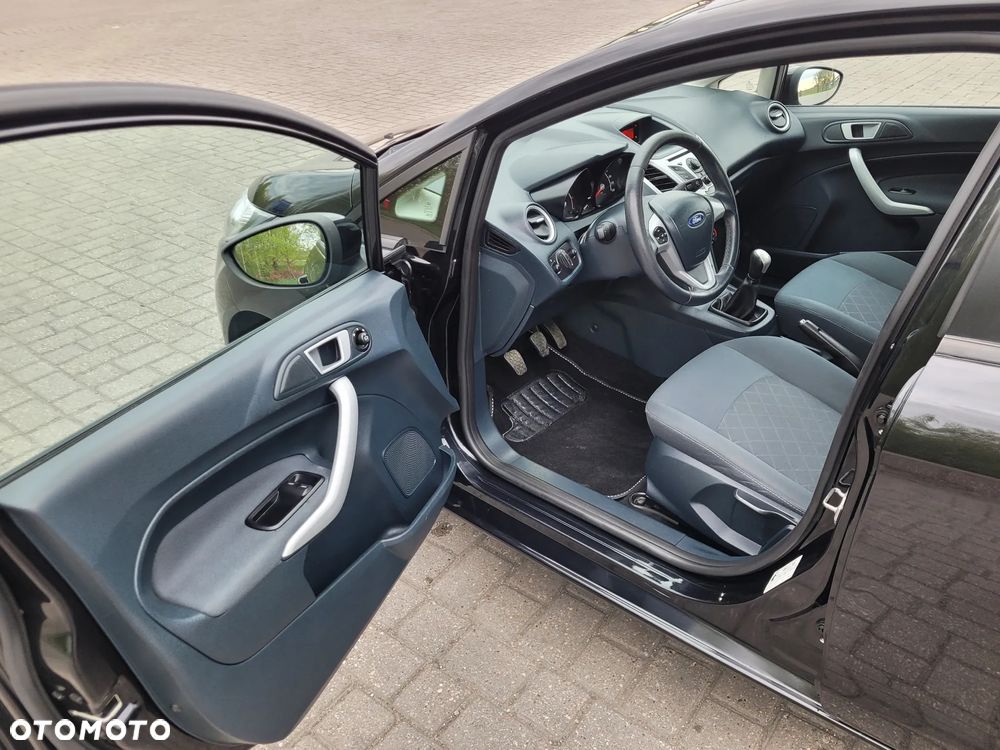 Ford Fiesta 1.25 Trend EU5 - 15