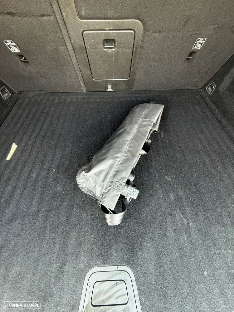 Volvo XC 60 2.0 D4 Inscription AWD Geartronic - 29