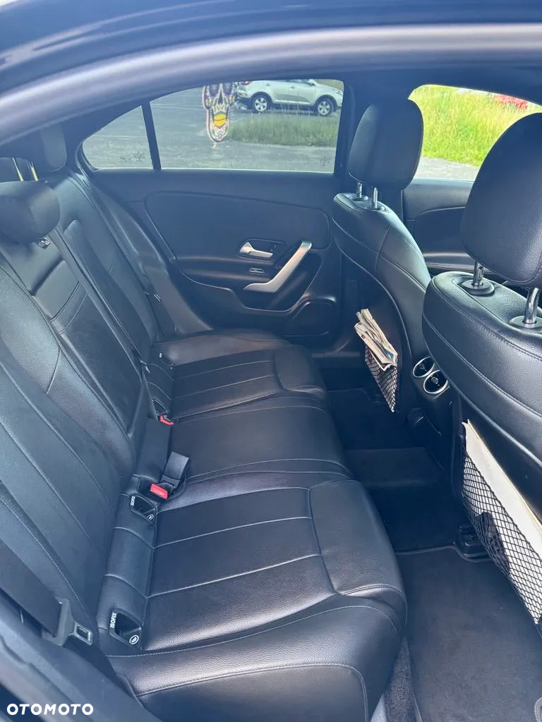 Mercedes-Benz Klasa A 220 AMG Line 7G-DCT - 9