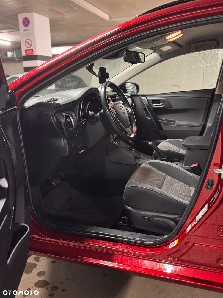 Toyota Auris - 6