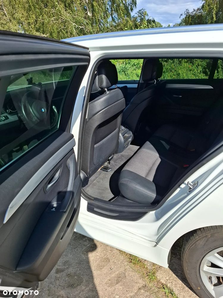BMW Seria 5 - 12