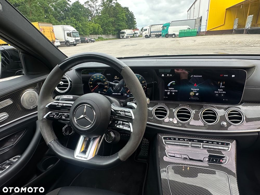Mercedes-Benz Klasa E AMG 53 4Matic AMG Speedshift TCT-9G - 17