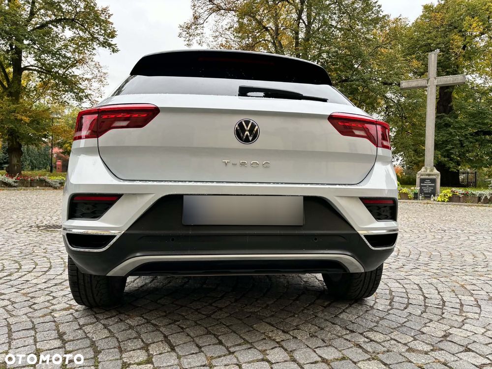 Volkswagen T-Roc - 16