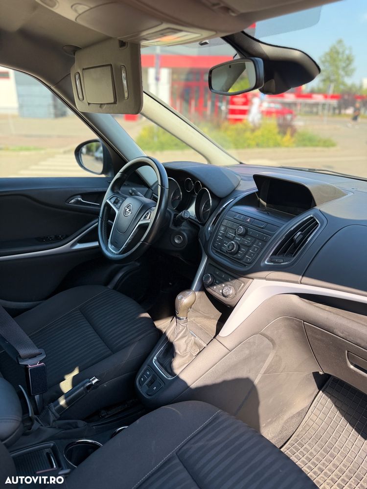 Opel Zafira 2.0 CDTI ECOTEC Start/Stop Edition - 4