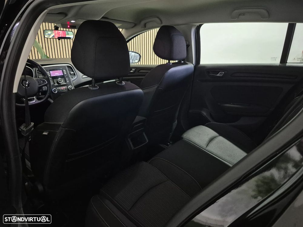 Renault Mégane Sport Tourer 1.5 dCi Zen - 22