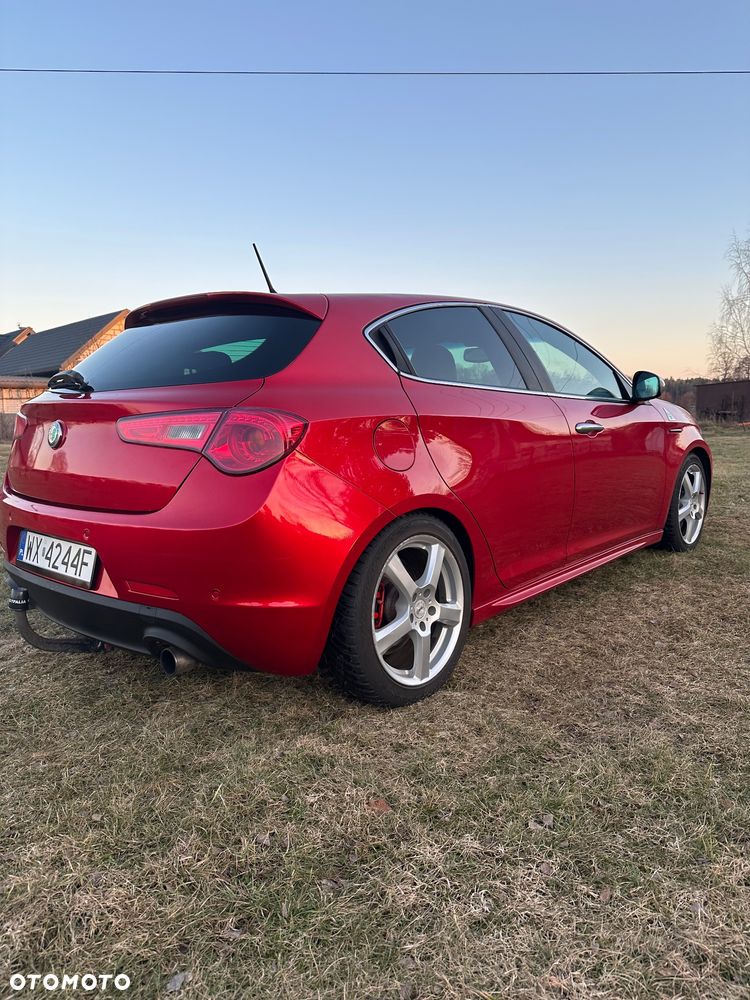 Alfa Romeo Giulietta 1.8 TBi 16V Quadrifoglio Verde - 3