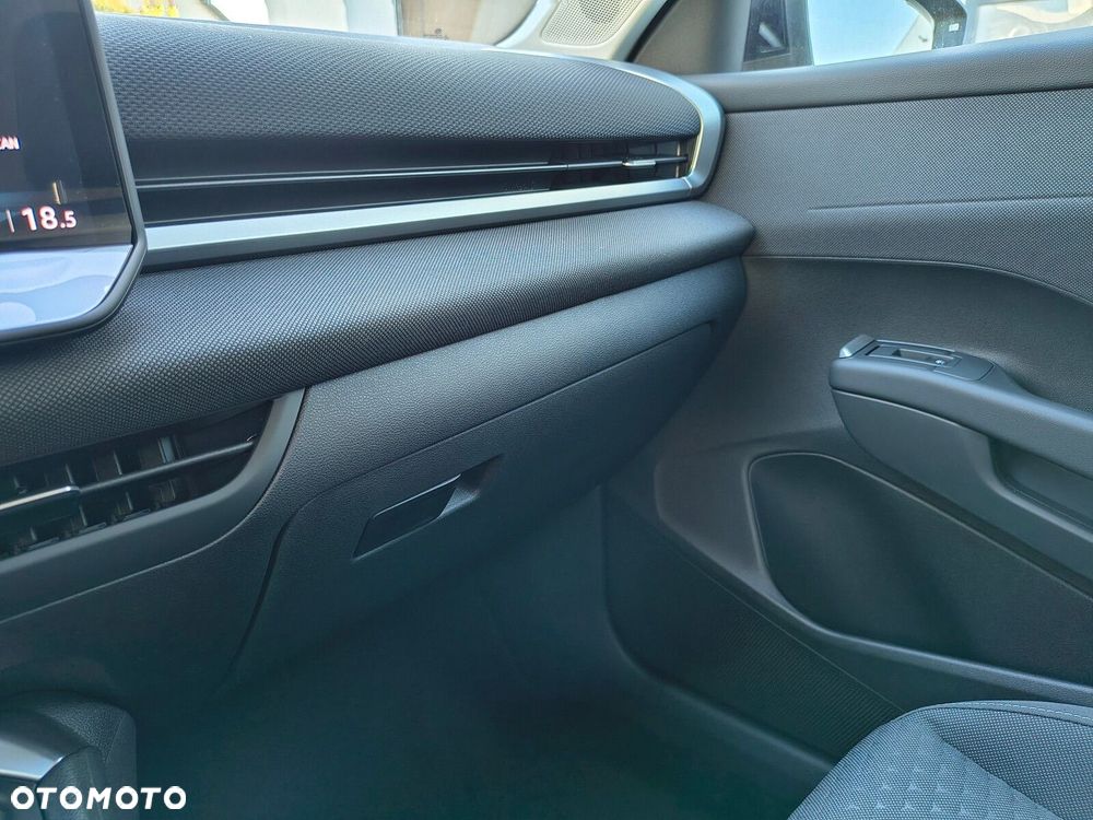 Volkswagen T-Roc 1.5 eTSI Life DSG - 27