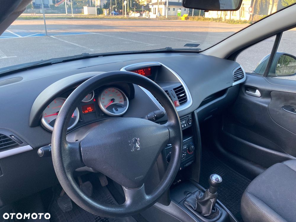 Peugeot 207 1.6 HDi - 6